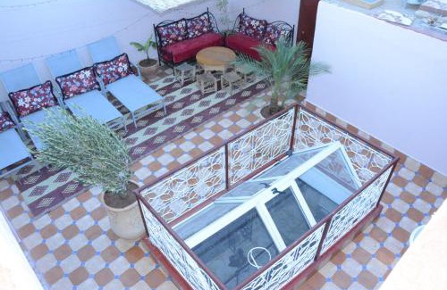 Douar Sidi Youssef Ben Ali Casa | RIAD Entier Non Partagé