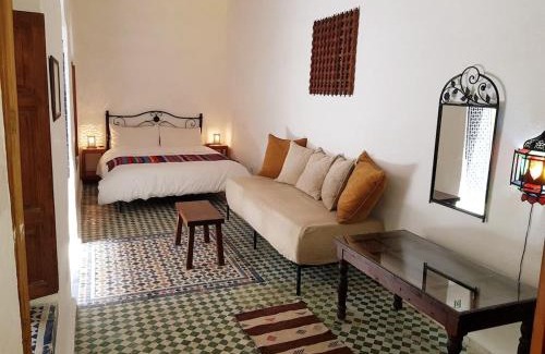 Meknes Medina Cama Y Desayuno | Riad Inspira
