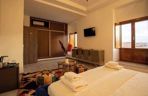 Menara Hotel | Riad kenza