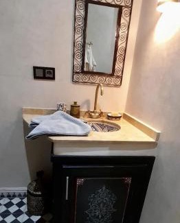 Sidi Bou Amar Casa | Riad Ta'achchaqa