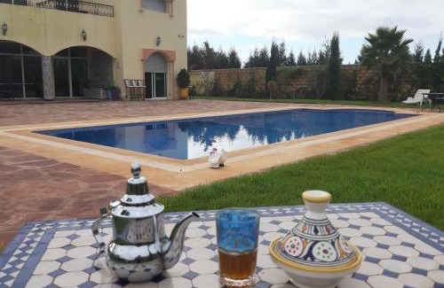 Oulad Salah Cama Y Desayuno | Riad TANJIL