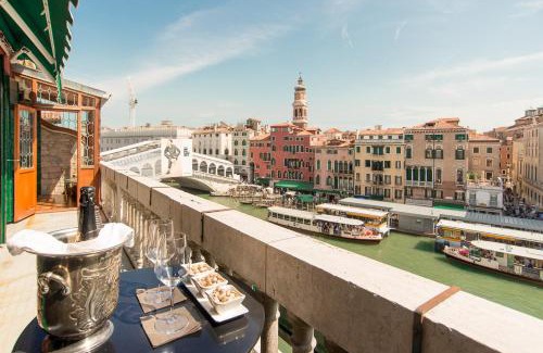 San Polo Apartamento | Rialto Terrace on the Grand Canal