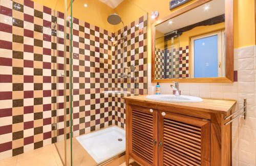Bilbao Old Town Apartamento | Ribera Market Old Town by Next Stop Bilbao