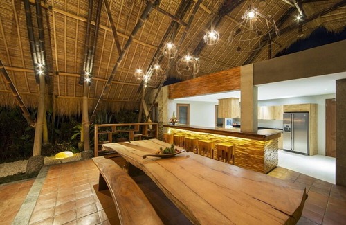 Singakerta Villa | Villa de lujo de 5 dormitorios, vista a los campos de arroz, Ubud