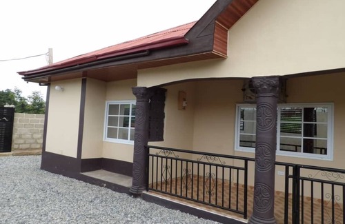 Cape Coast Casa | RichCoast HideOut is a 4 bedroom with En-suites bathrooms Property in Amoyaw
