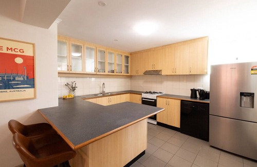 Richmond North Apartamento | Richmond 3‑BR Retreat near Bridge Rd & MCG