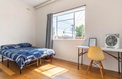 Richmond North Casa | Richmond Private Rooms - 151 Hoddle Homestay