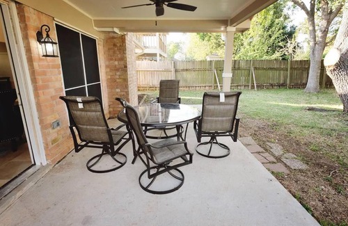 Pecan Grove Casa | Richmond, Sugarland, Rosenburg, Katy West Houston - Lansdowne