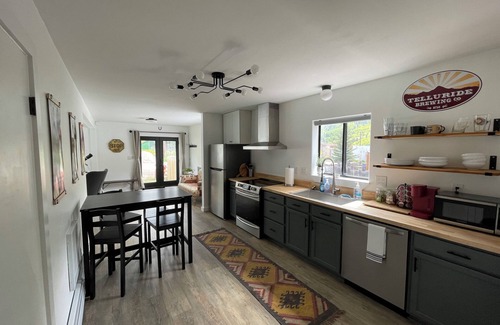 Rico Casa | Rico Mountain Home! Sauna! Sleeps 6! Fresh remodel 2022 Easy access to Telluride