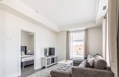 Smiths Falls Apartamento | Rideau 2Br Signature Apartment Free Parking 2