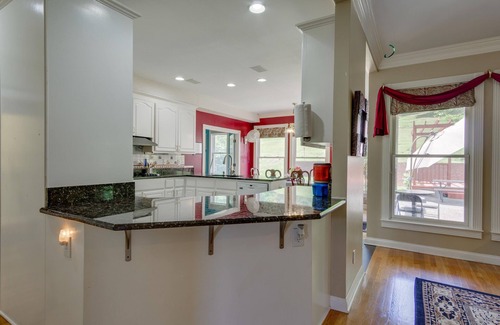 Brentwood Casa | Ridge Creek Getaway, ideal 4 Friends&Family get-togethers, events & receptions.
