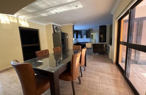 White River Apartamento | Ridge Hill