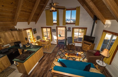 Westcliffe Cabina | Ridge-Top Cabin Dog Friendly Hot tub Optional ($50/stay)