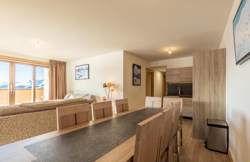 Arc-1600 Apartamento | Ridge302