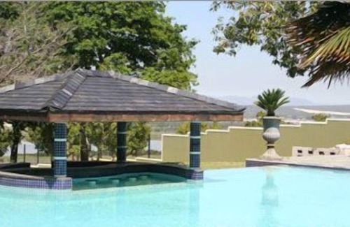 Trawal Casa | Ridgemor Villa