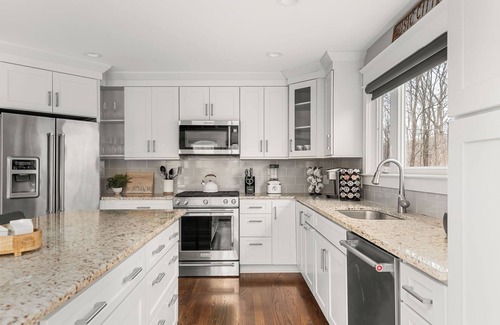 Pegram Casa | "Ridgeview Retreat" Sleeps 12