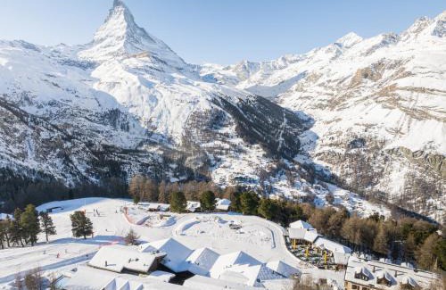 Zermatt Hotel | Riffelalp Resort 2222m Ski-in & Ski-out