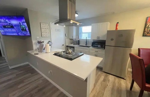 Central Arlington Casa | Right by AT&T, Rangers stadium