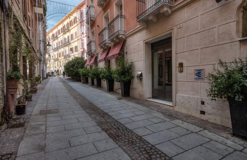 Cagliari Apartamento | Casa derecha en via Sulis