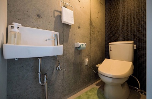 Tomari Hotel | Right in front of Tomarin Highspeed WiFi kitche / Naha Okinawa