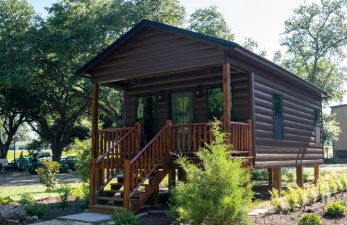 Broussard Cabina | Riley's Retreat Cabin
