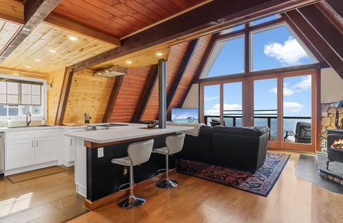 Running Springs Cabina | Rim of the World Views! A-Frame in the Sky - SaunaSpa