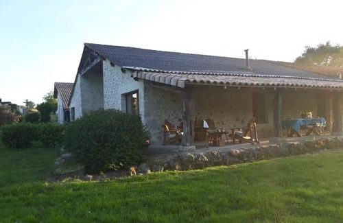 Casteljaloux Apartamento | Rimbes Casteljaloux - gite 6 pers Rustique
