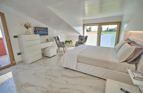 Patrignano Casa | Rimini, 4 Camere con Giardino Privato e Parcheggio Gratuito, Relax a 10 Minuti dal Mare