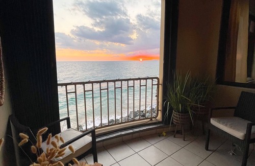Puerto Rico Apartamento | Rincón apartment by the sea, luxury get away