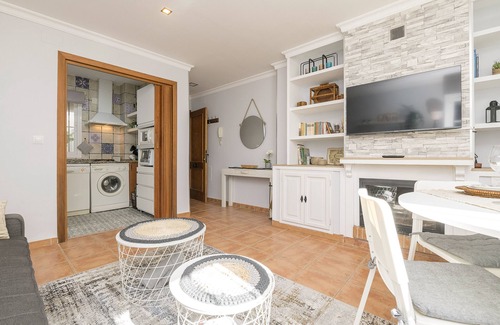 Benamahoma Casa | RINCON DE LOS DESEOS - Encantador apartamento con bonito patio y WiFi Gratis