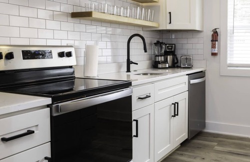 Northeast Virginia Beach Apartamento | Rincon - Loft #6 - 8 min walk to the beach