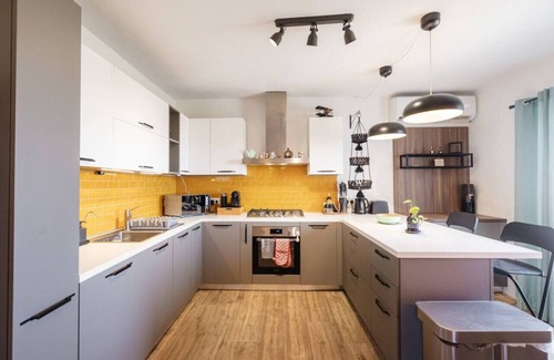 Kalkara Apartamento | Rinella Beach House: Charming Coastal Retreat in Kalkara