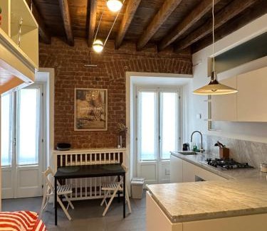 Porta Romana Apartamento | Ringhiera 22 - Riccardo's Luxury Loft in Porta Romana