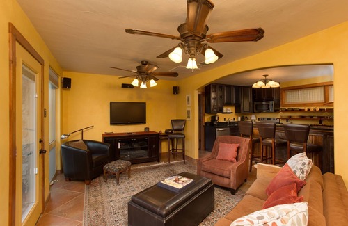 Kerrville Casa | Rio de Arcadia - Dos casas frente al río, piscina y jacuzzi