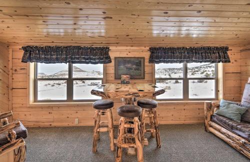 Del Norte Casa | Rio Grande National Forest Cabin Views and Hot Tub