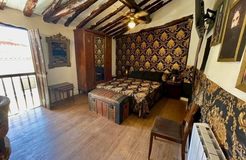 Santa Eulalia Bajera Cama Y Desayuno | Riojania Slow - Habitación doble abuhardillada