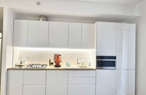 Rione Sanita Apartamento | Casa Rione Sanità: Casa Nobiltà, moderna con todo el equipamiento de seguridad
