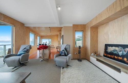 Raumati South Casa | Rippling Waves Lookout - Raumati South Home