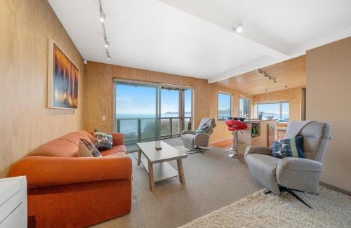Raumati South Casa | Rippling Waves Lookout - Raumati South Home