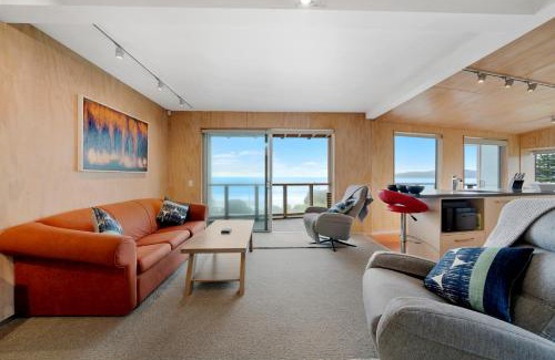 Raumati South Casa | Rippling Waves Lookout - Raumati South Home