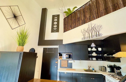 Queens Apartamento | RITCHSON LOFT Tree House in NYC!
