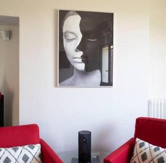 San Terenzo Casa | Ritratto di Donna