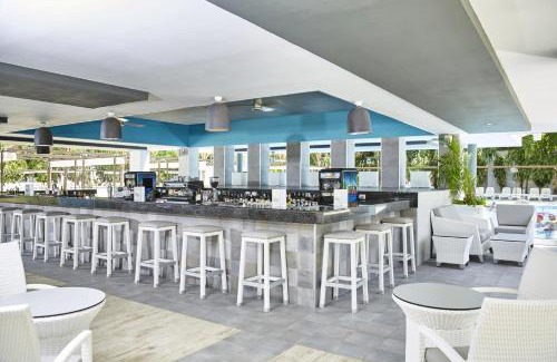 Playacar Fase II Complejo | Riu Tequila - All Inclusive