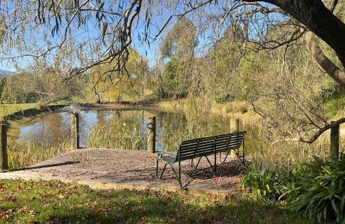 Steels Creek Casa | Rivendell Cottage