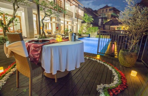 Melayang Villa | River 6 Bedroom Private Vila Family Adecuado