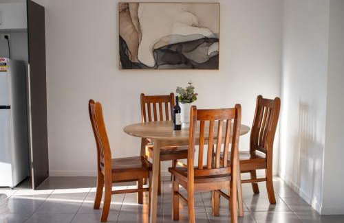 Karalee Casa | River - bend Retreat