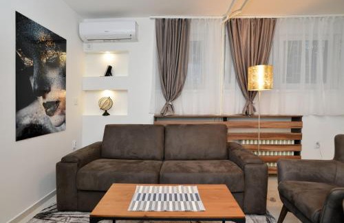 Novi Beograd Apartamento | River&Bike Apartment with free electric bike
