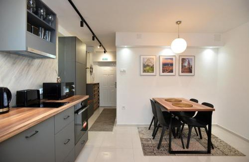 Novi Beograd Apartamento | River&Bike Apartment with free electric bike
