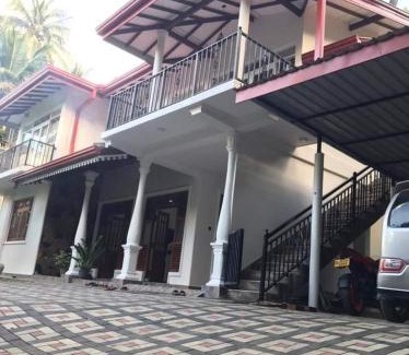 Sirimalwatta Casa | River boundary Residency