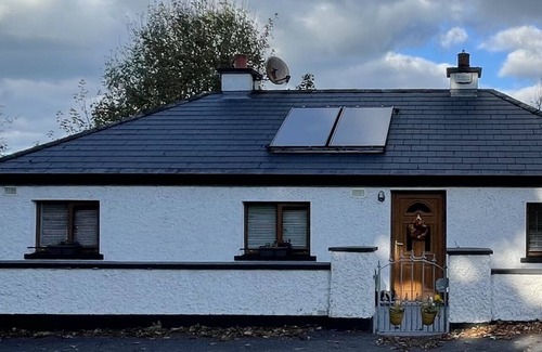 Mullingar Cabaña | River Cottage. Traditional Irish Cottage in Mullingar Ireland